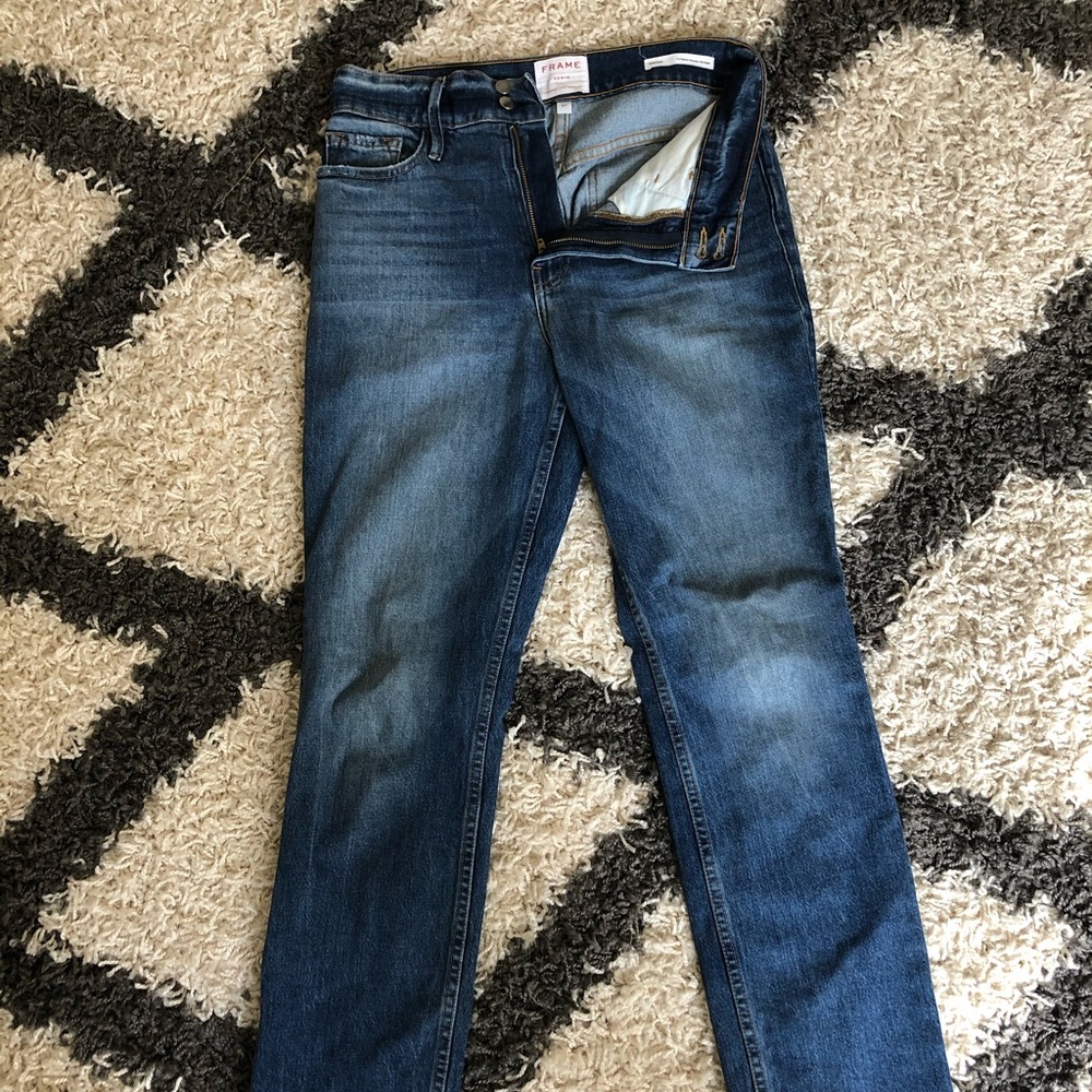 Frame jeans like new
